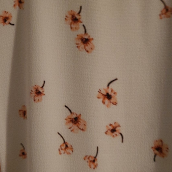 Blouse - Picture 5 of 6